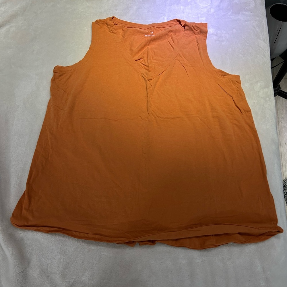 Denver Hayes Basic Orange Tank